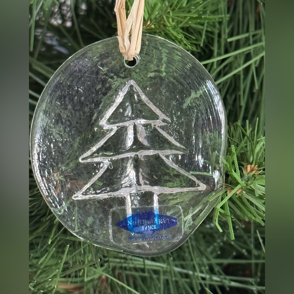 Vintage Nuutajarvi Glass Christmas Ornament Sun Catcher with Original Box